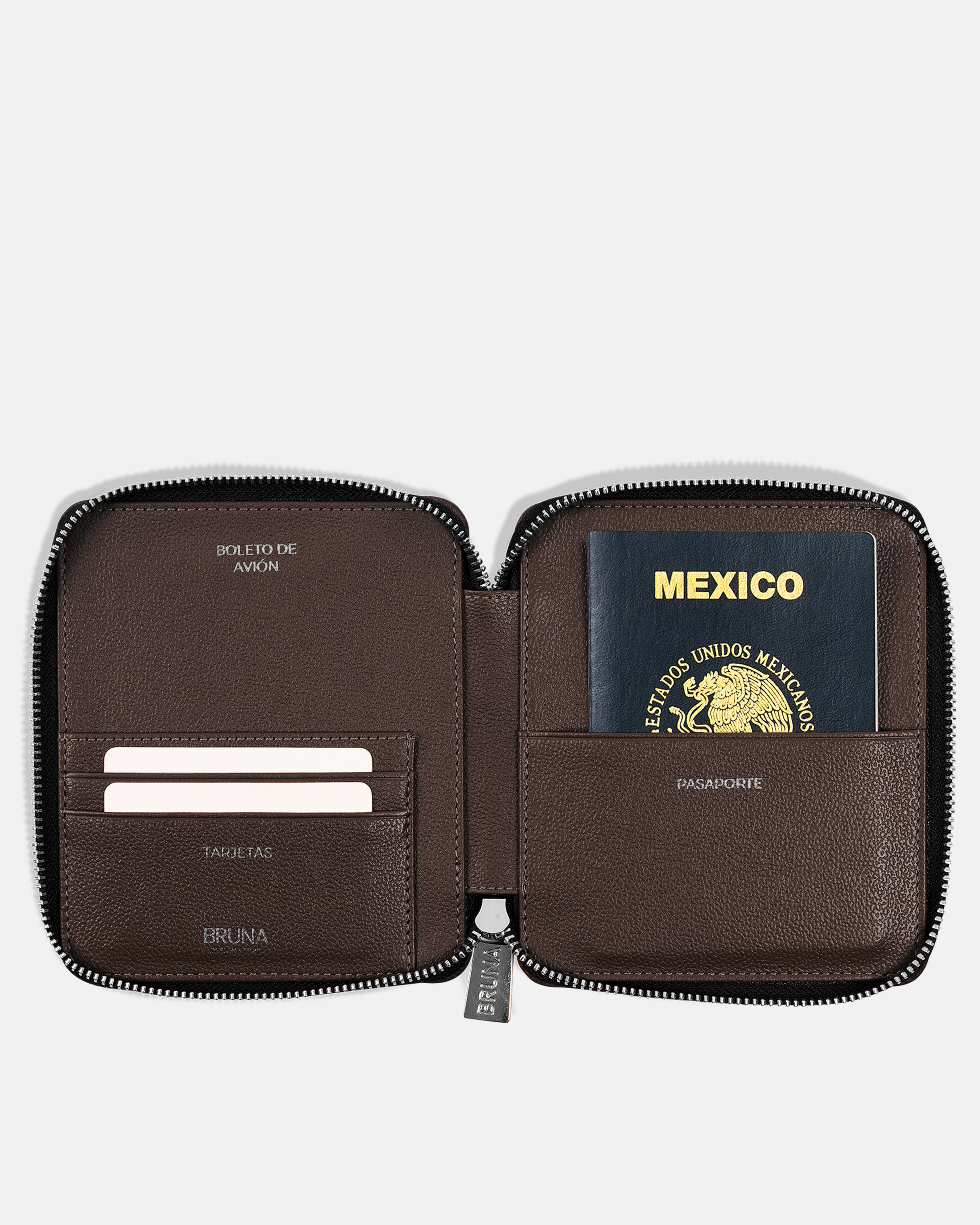 Zippered Passport Holder for 1 Passport - Black Caviar