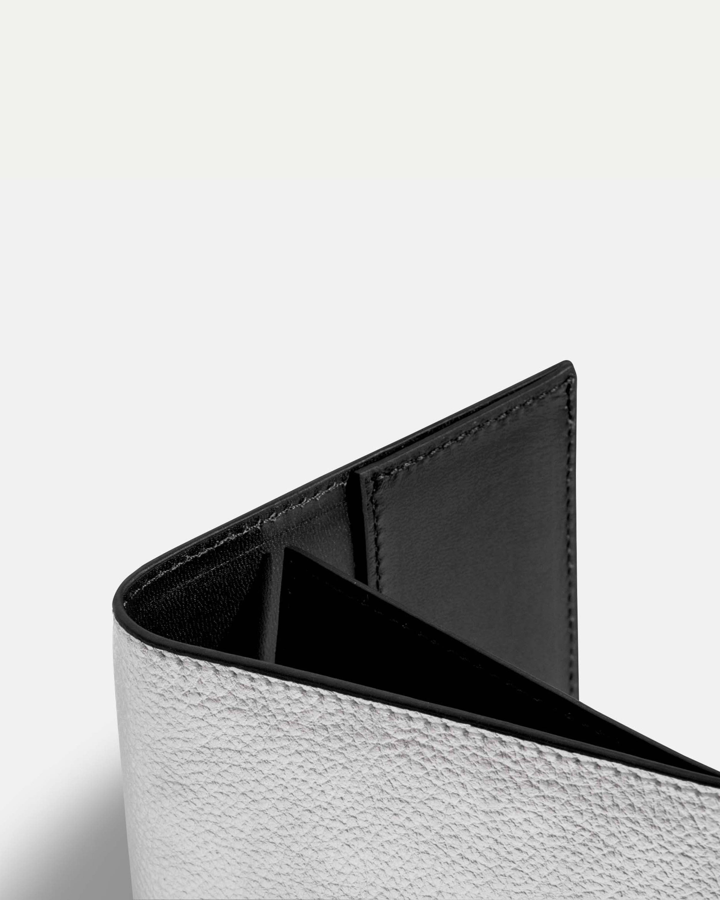 Funda Clásica para 1 Pasaporte - Silver Metallic