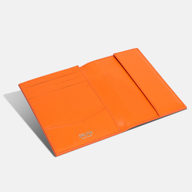 Funda Para Pasaporte Individual - Álex Siordia X BRUNA - Orange Solei