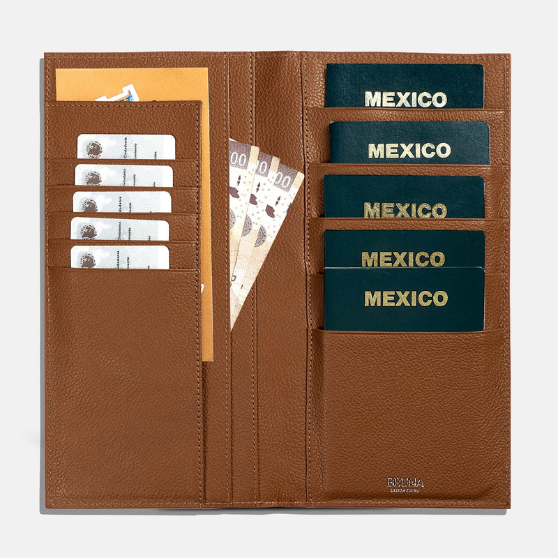 Funda Familiar Para 5 Pasaportes - Camel